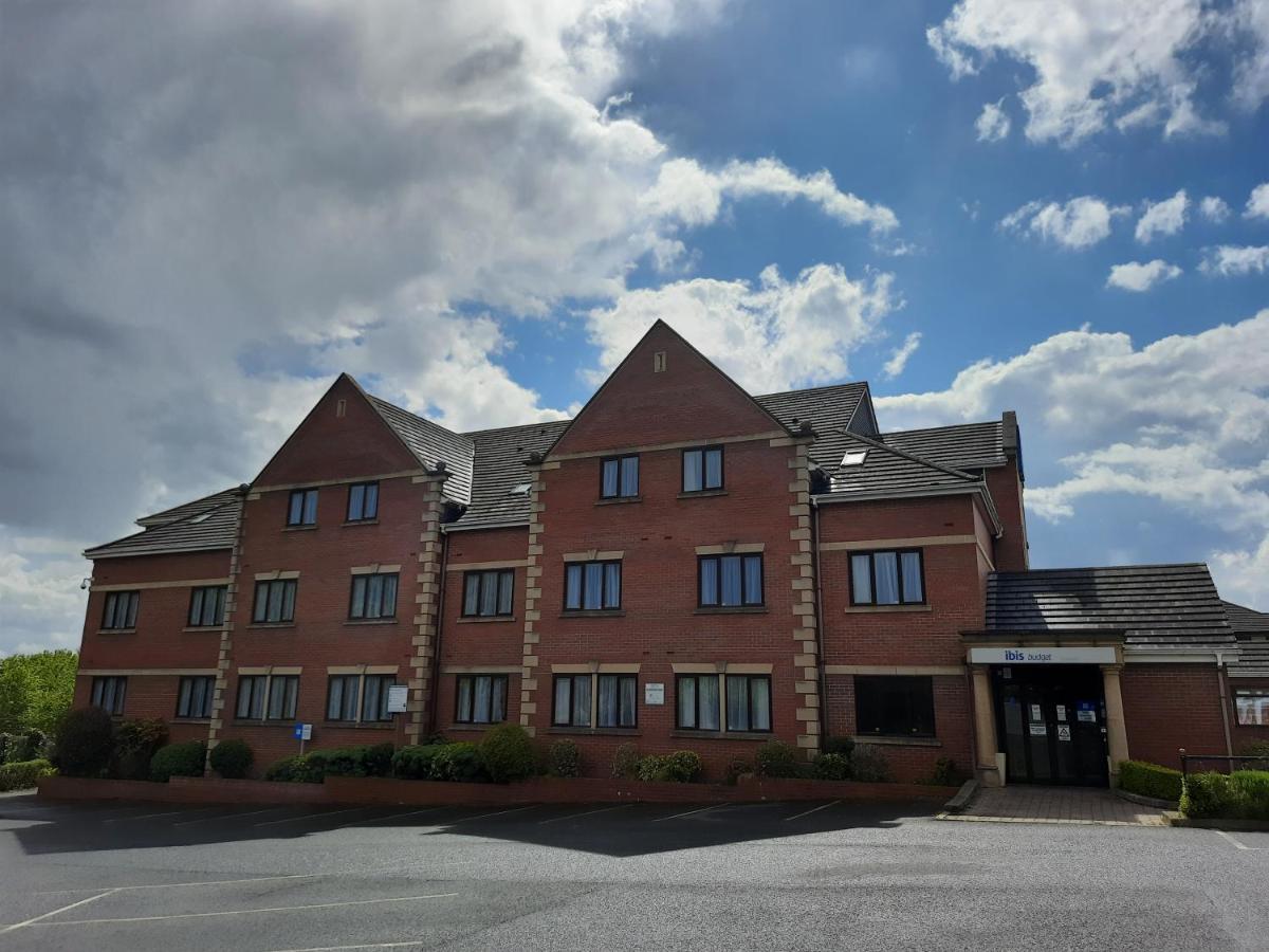 Ibis Budget Bromsgrove Exterior photo