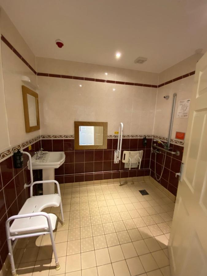 Ibis Budget Bromsgrove Exterior photo