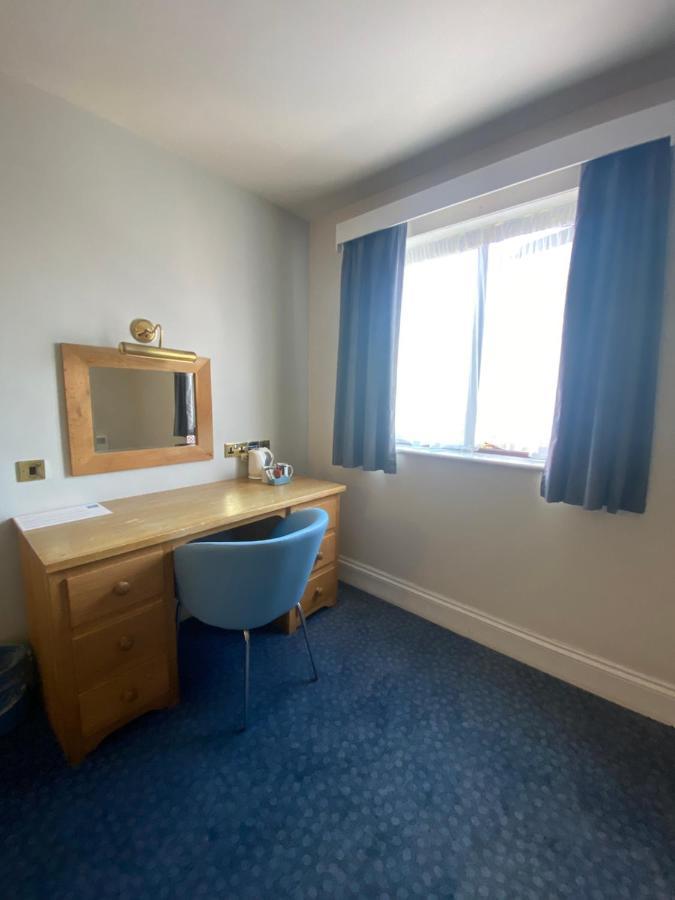 Ibis Budget Bromsgrove Exterior photo