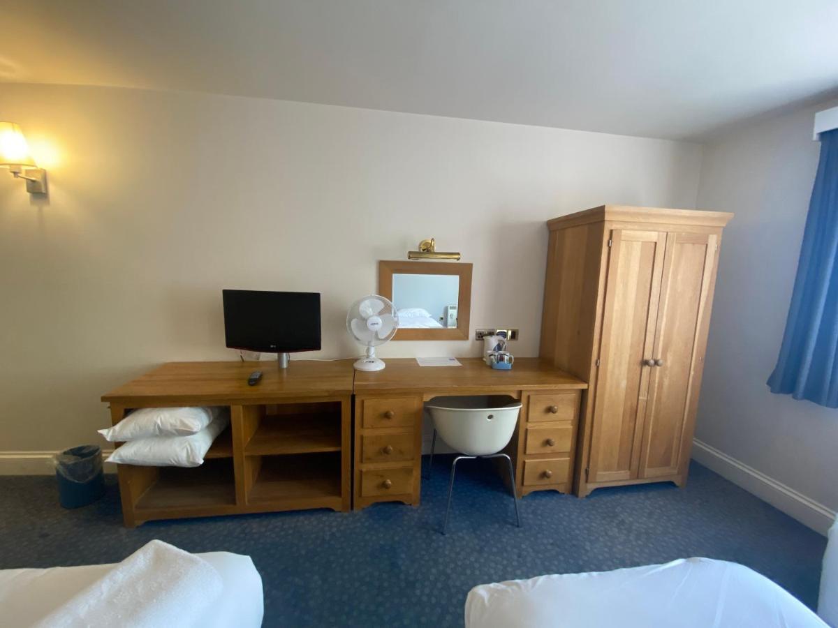 Ibis Budget Bromsgrove Exterior photo